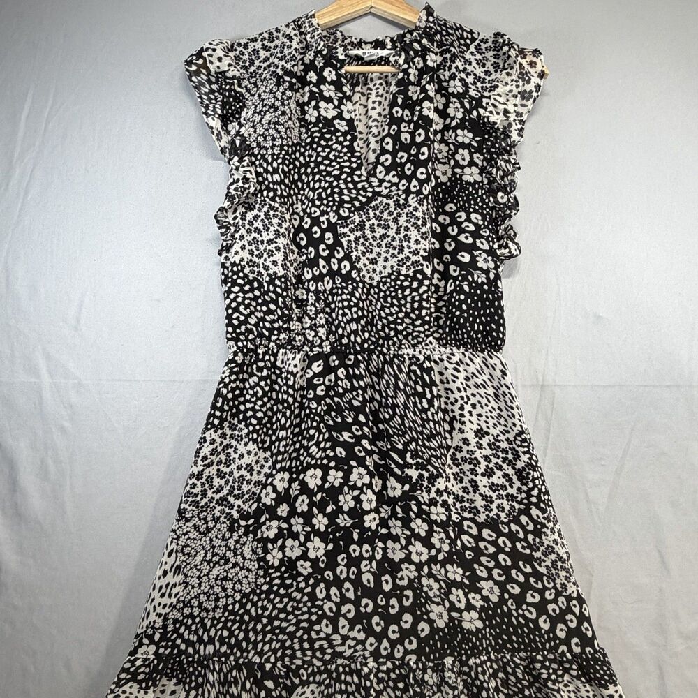 BB Dakota Steve Madden Mix Degrees Midi Dress Size Small Black White Floral EUC